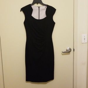 Work-appropriate Calvin Klein LBD